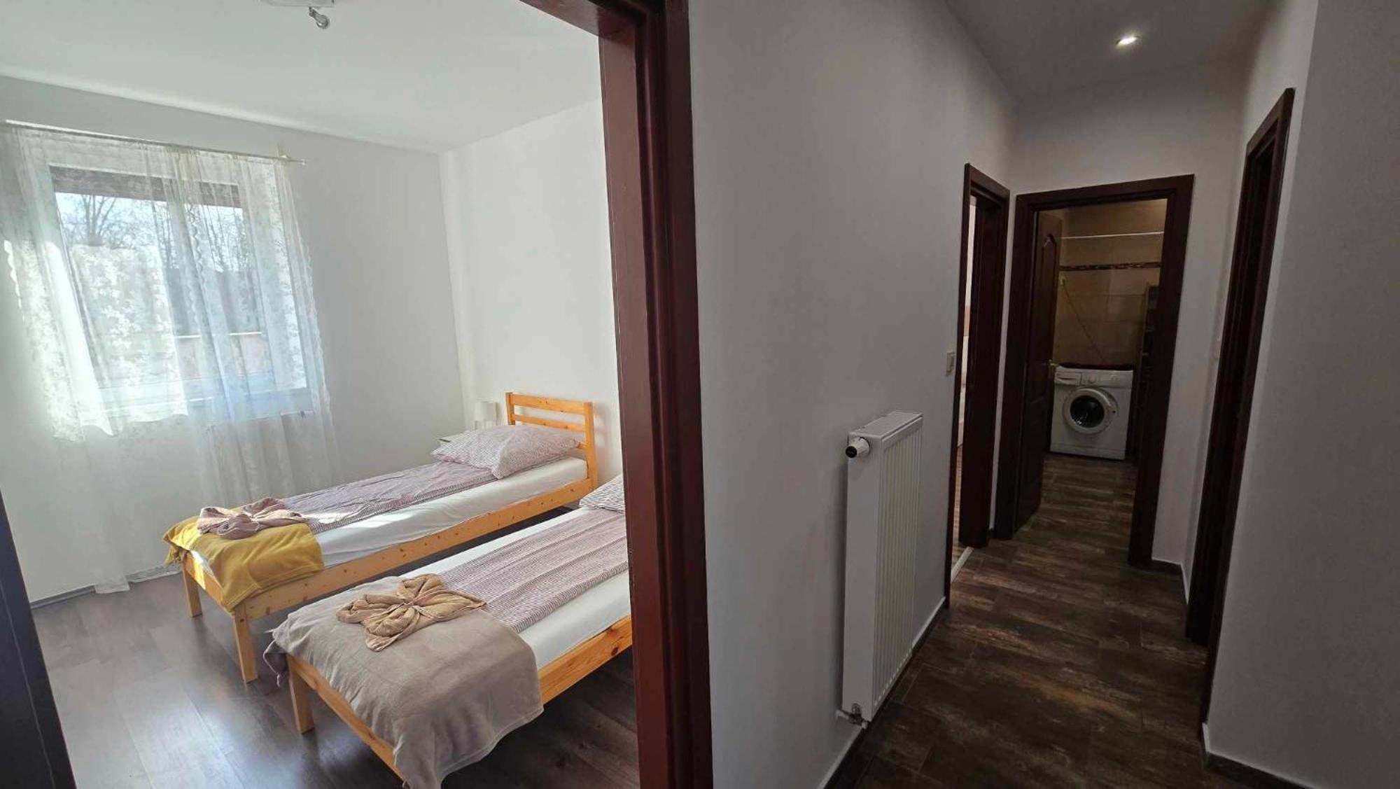 Aqua Apartman Tiszaujvaros Bagian luar foto